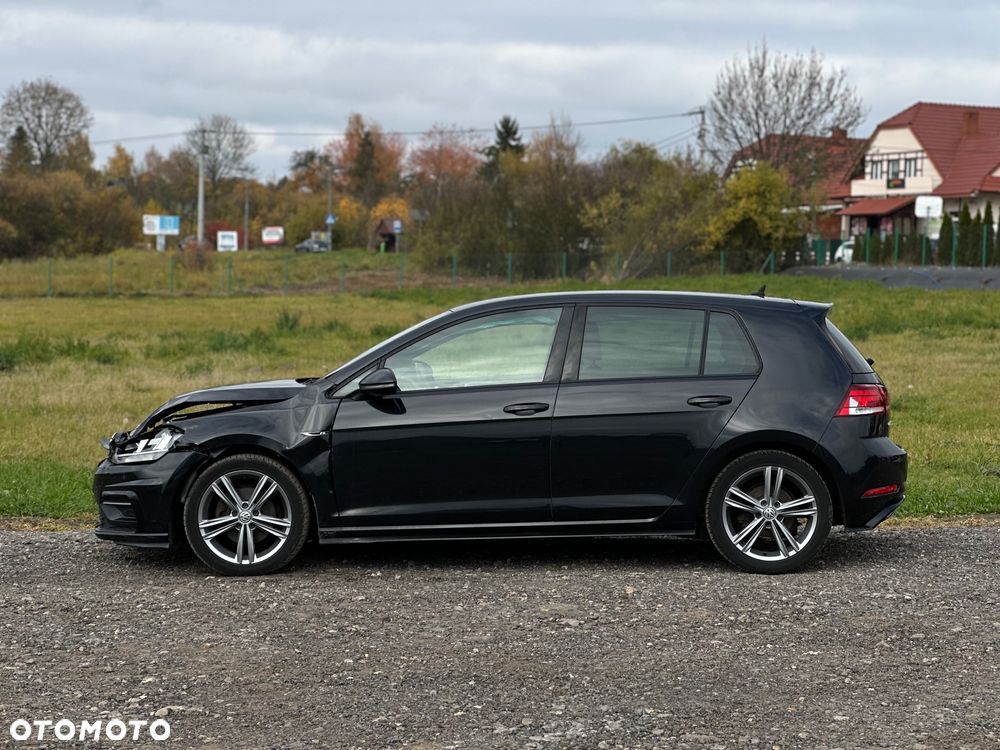 Volkswagen Golf 1.5 TSI OPF R-Line - 9