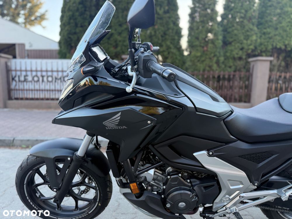 Honda NC - 18