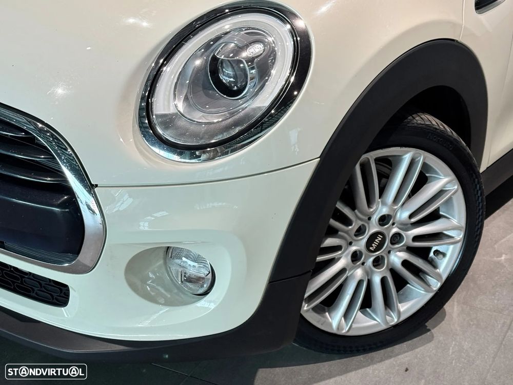 MINI Cabrio Cooper D - 11