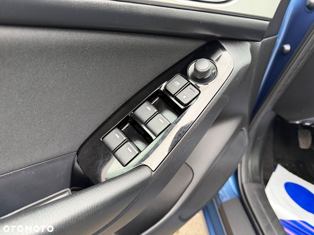 Mazda 3 SKYACTIV-G 120 Exclusive-Line - 9