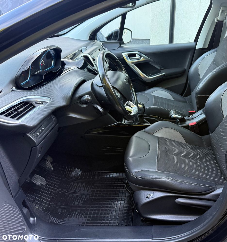 Peugeot 2008 BlueHDi 100 STOP & START Allure - 18