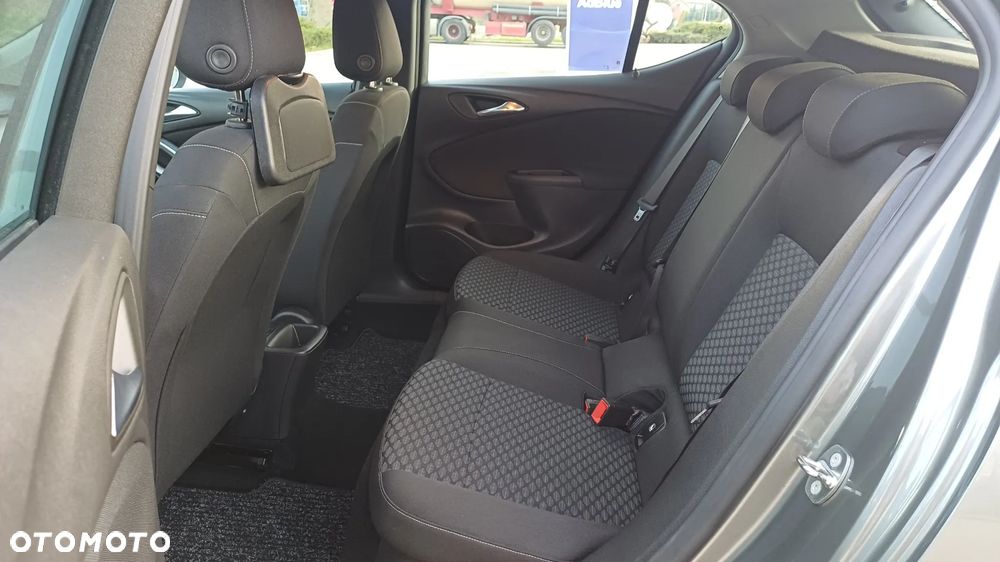 Opel Astra 1.6 D (CDTI) Start/Stop Innovation - 19