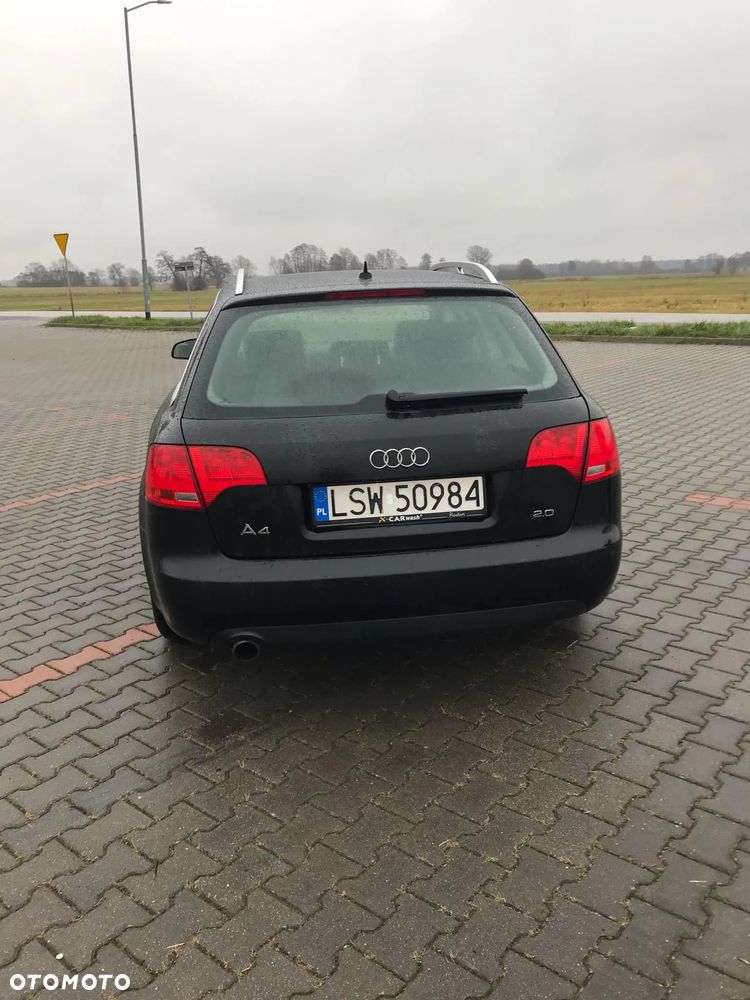 Audi A4 - 4
