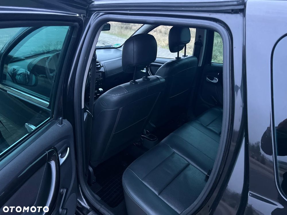 Dacia Duster 1.6 - 12