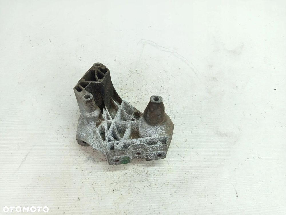 ŁAPA SILNIKA MOCOWANIE WSPORNIK AUDI A3 8P GOLF V 1.6 KOD BSE 06F199207D - 4