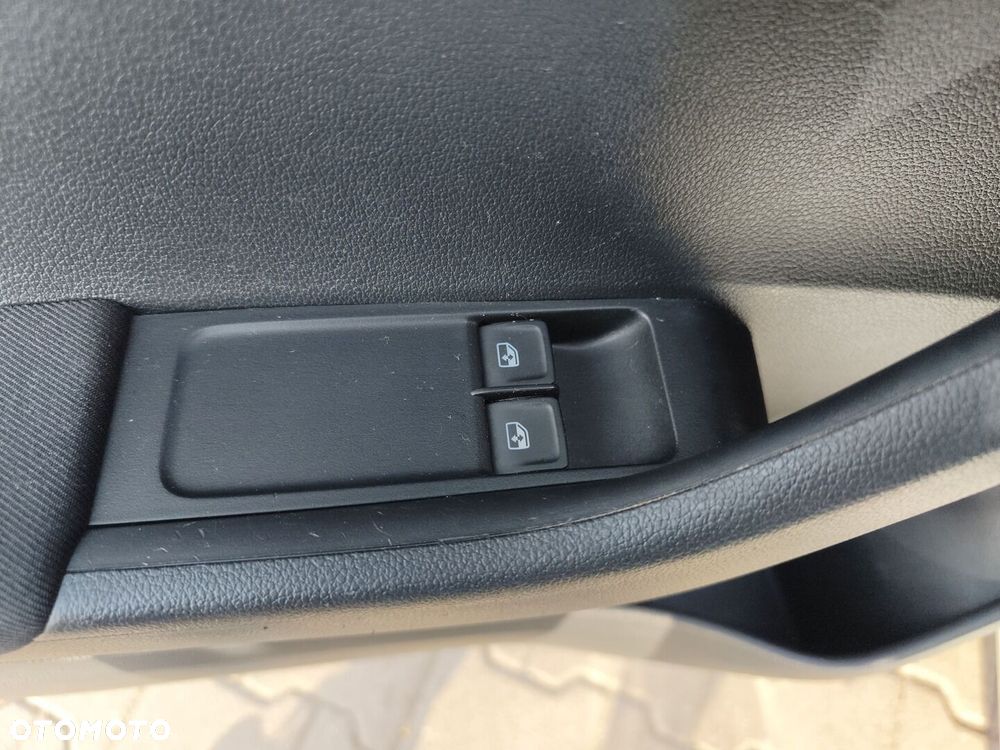 Skoda Fabia 1.0 TSI Ambition - 24