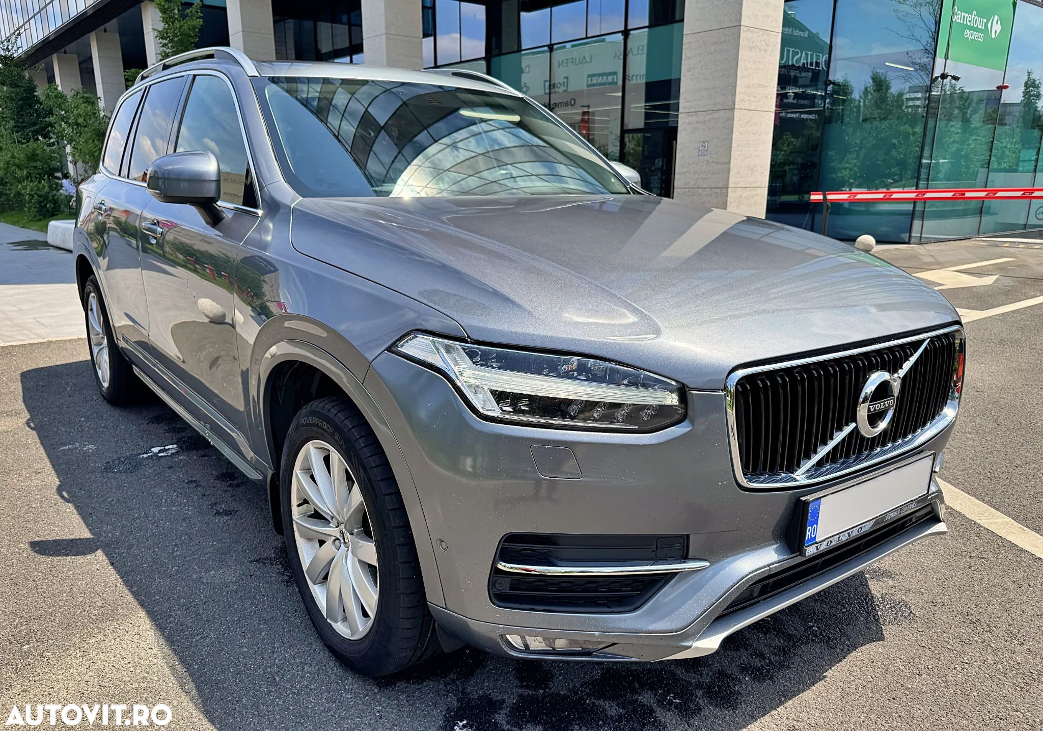 Volvo XC 90 - 1