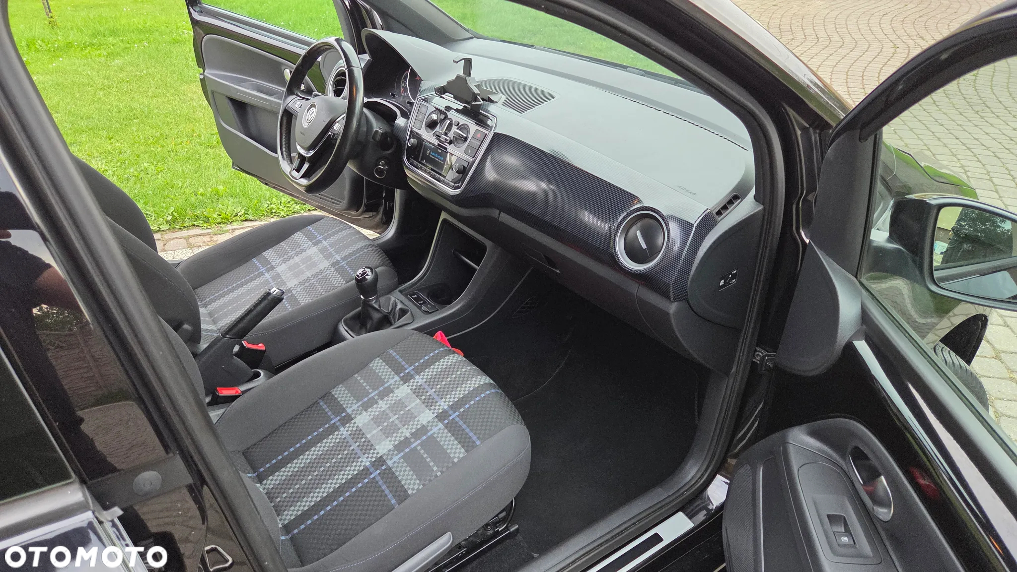 Volkswagen up! - 18