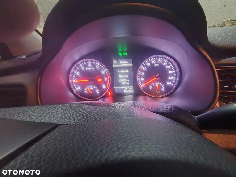 Kia Stonic 1.0 T-GDI M DCT - 8