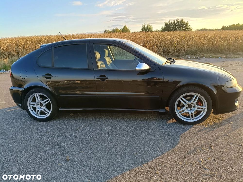 Seat Leon 1.9 TDI Signo - 4