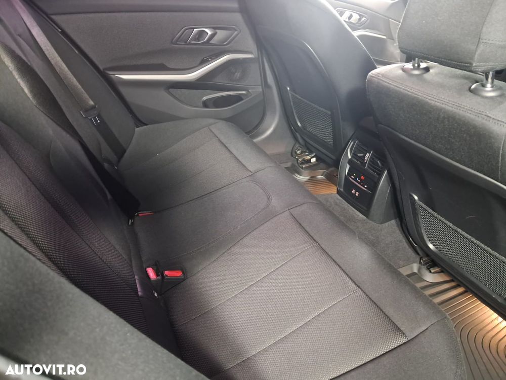 BMW 3 Series 2021 — imagine 16