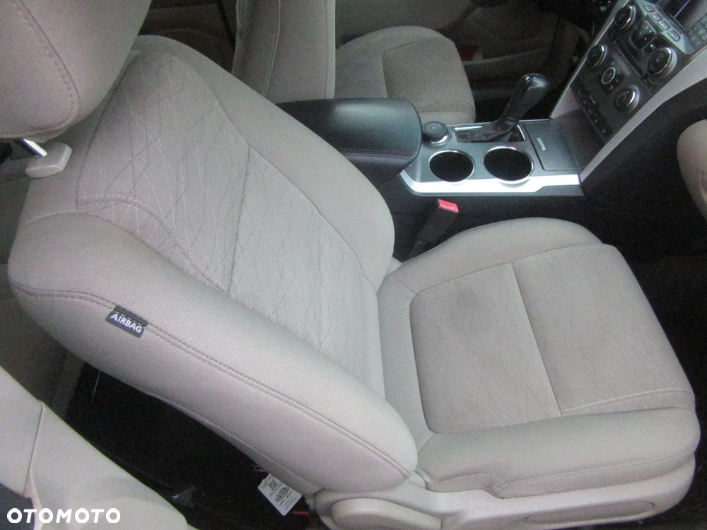 KANAPA FOTELE BOCZKI 7 osób Ford Explorer V 2013 r. - 2