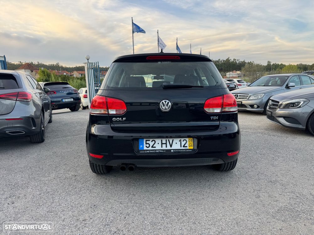 VW Golf 2.0 TDi Confortline - 34