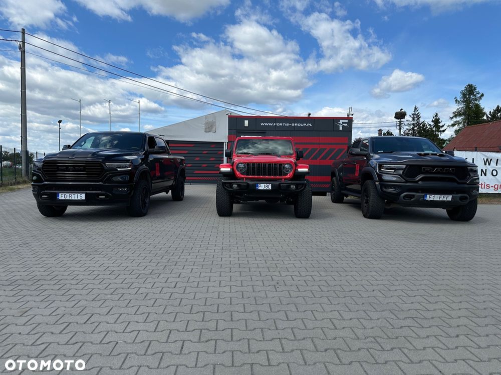 RAM 1500 5.7 Crew Cab Longbed Longhorn Chrome - 12