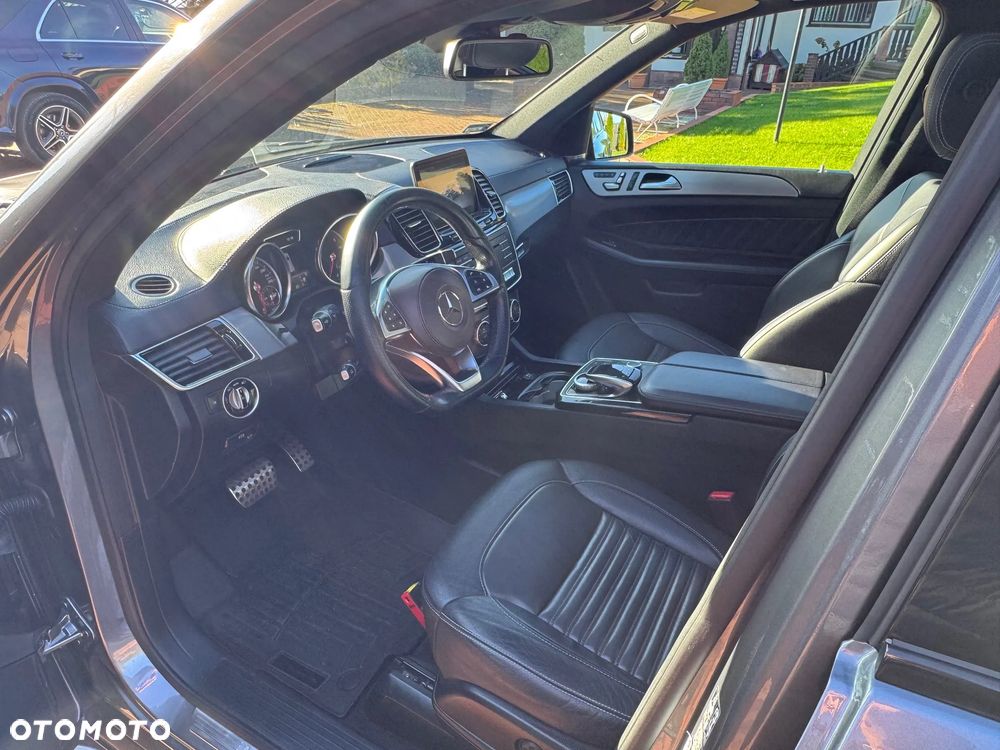 Mercedes-Benz GLS 350 d 4-Matic - 17