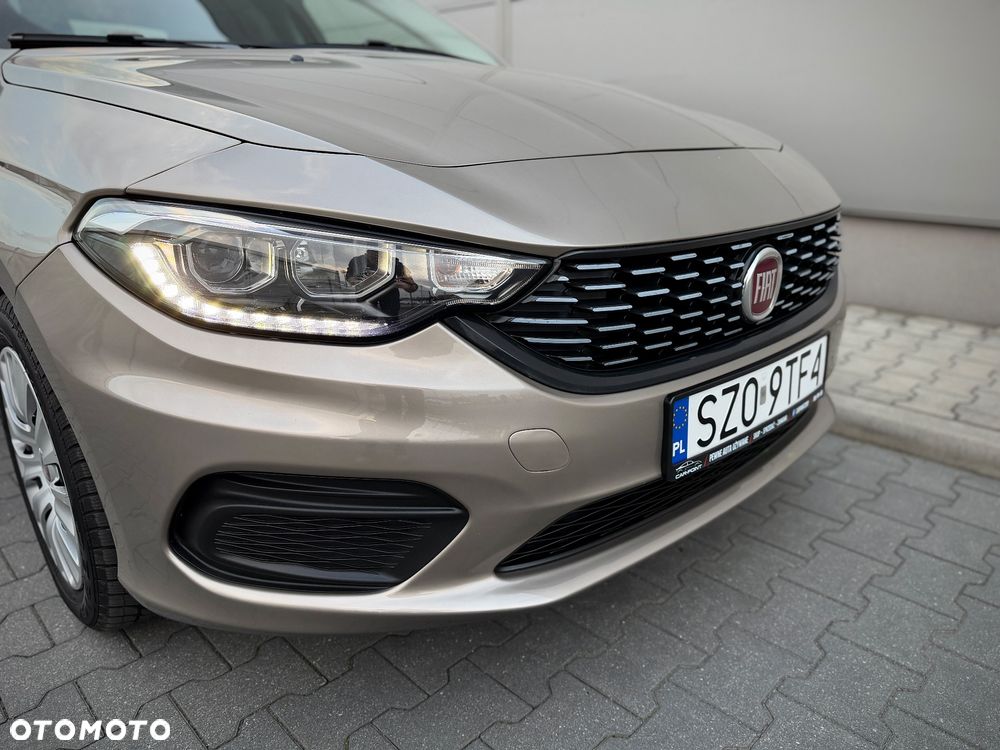 Fiat Tipo 1.4 16V Lounge - 16