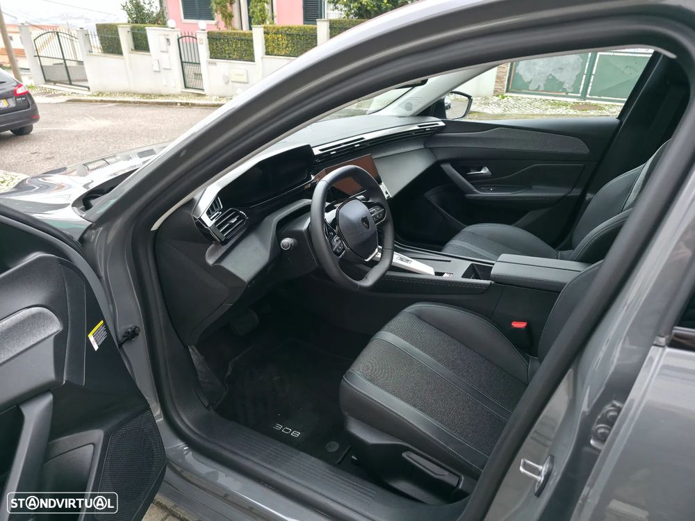 Peugeot 308 1.6 Hybrid Allure e-EAT8 - 8