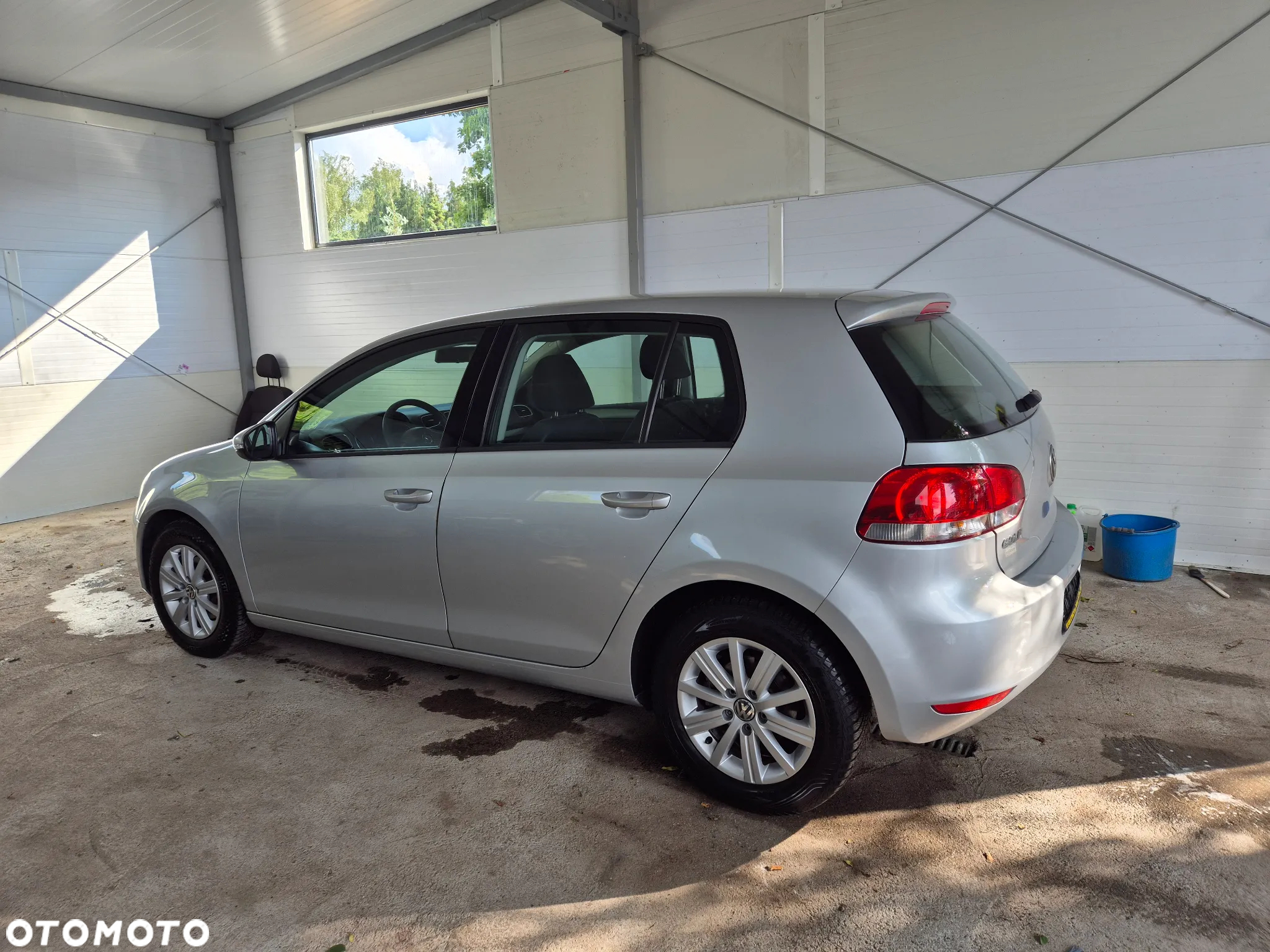 Volkswagen Golf 1.4 Edition - 12