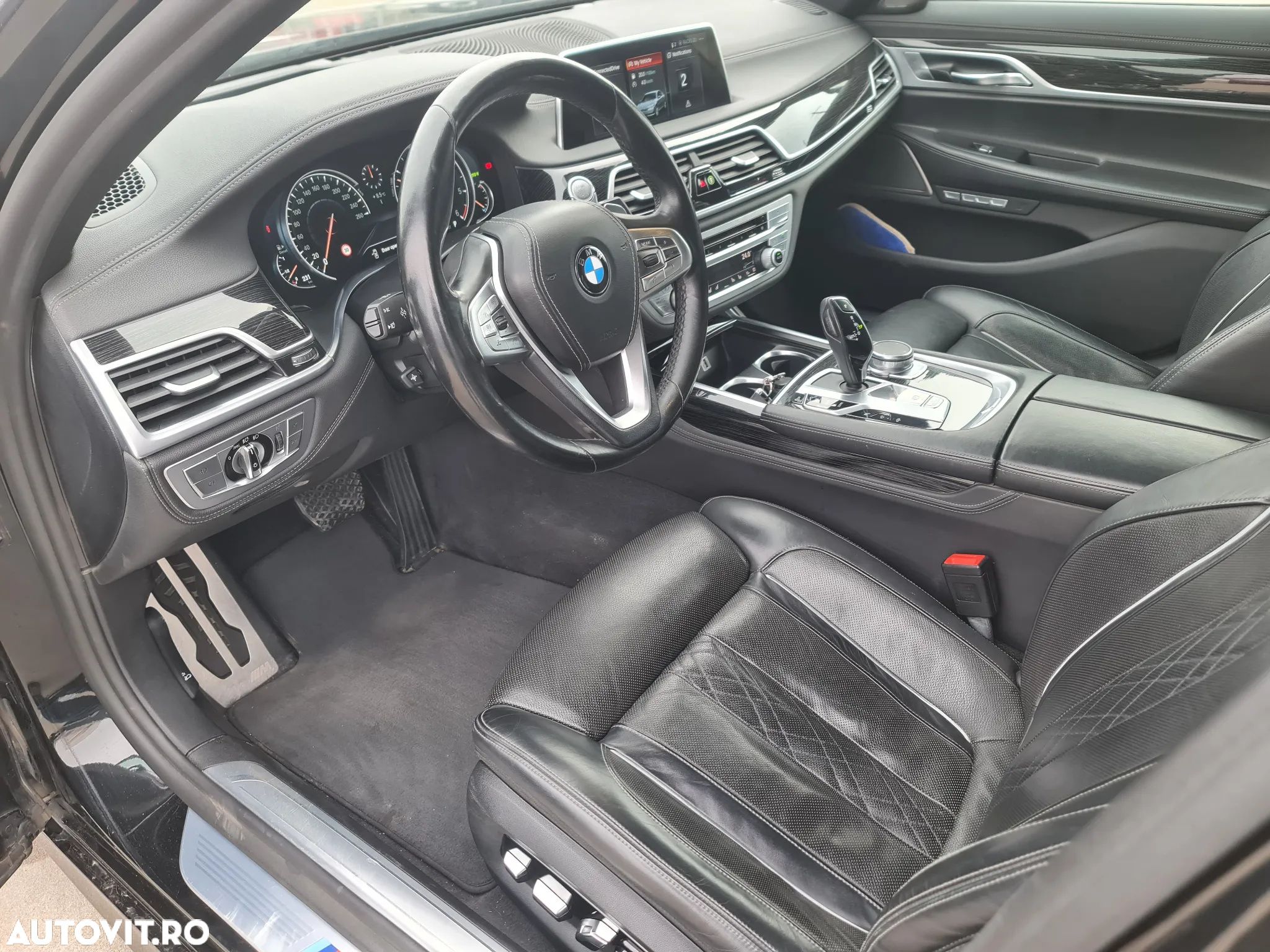 BMW Seria 7 730d xDrive - 9