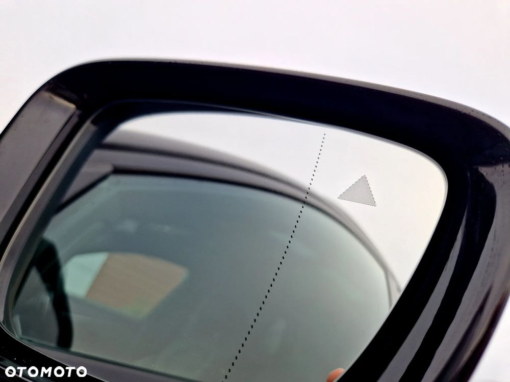 BMW Seria 5 530e M Sport sport - 21