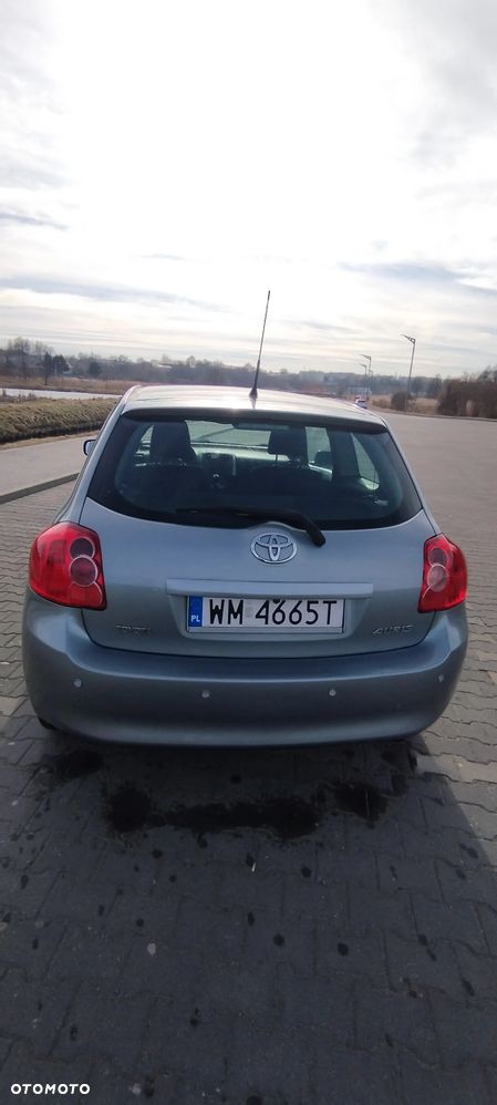 Toyota Auris 1.6 VVT-i Sol - 4