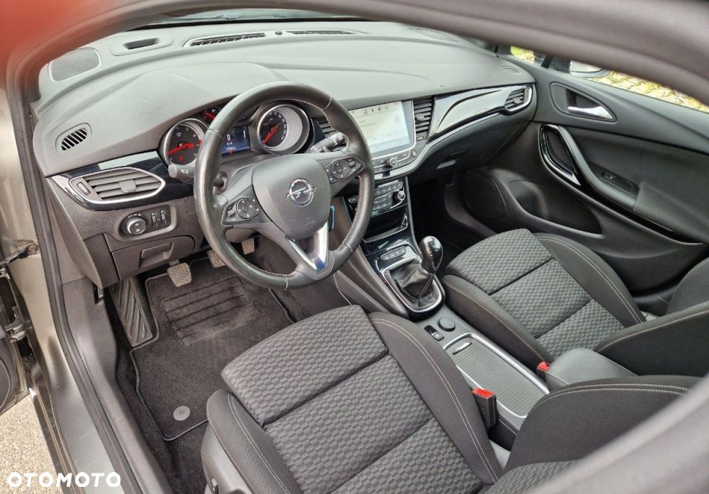 Opel Astra 1.4 Turbo Dynamic - 19
