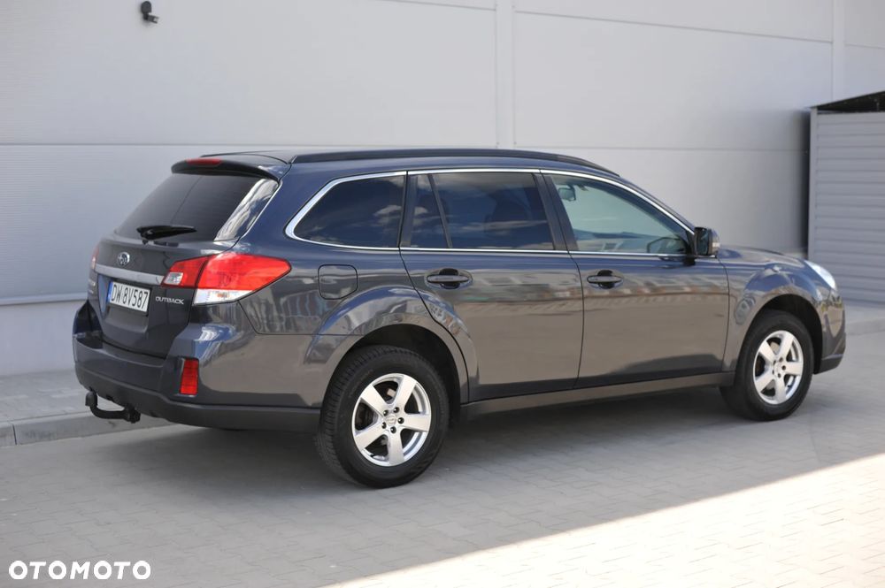 Subaru Outback 2.5i Active - 15