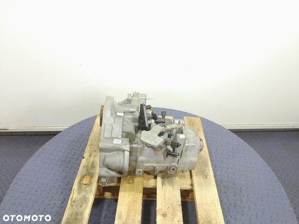 SKODA OCTAVIA III 1.4 TSI 150 KM SKRZYNIA BIEGÓW MANUAL 6B RSW - 1