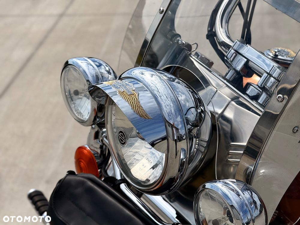 Harley-Davidson Softail Heritage Classic - 28