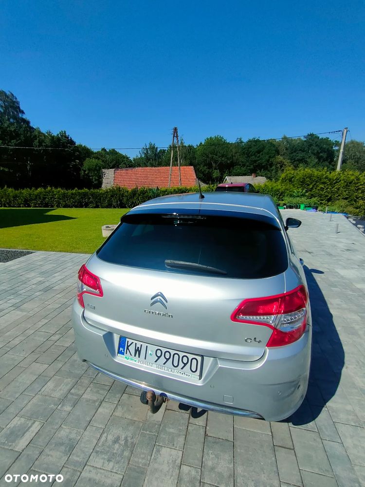 Citroën C4 e-HDi 115 Exclusive - 5
