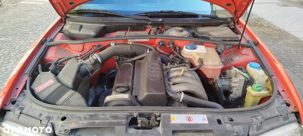 Audi A4 Limousine - 9