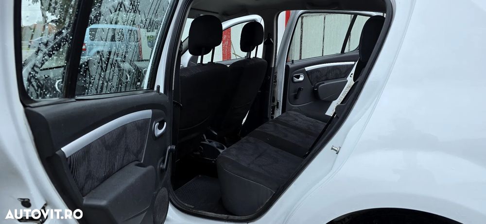 Dacia Sandero 1.4 MPI - 11