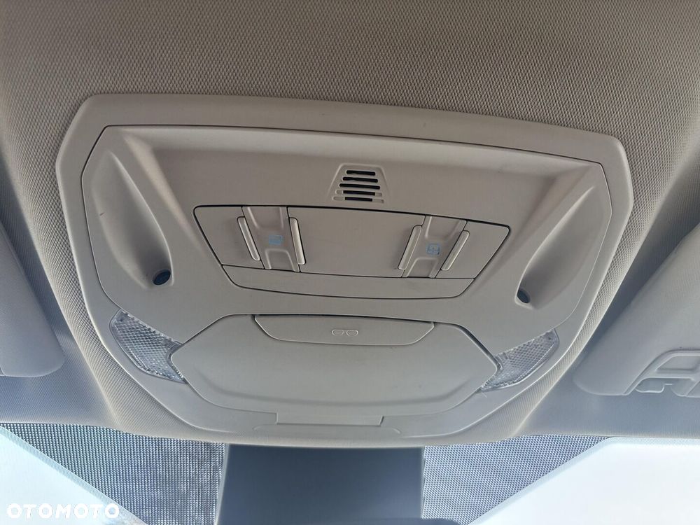 Ford Kuga 1.5 EcoBoost FWD Edition ASS MMT6 - 27