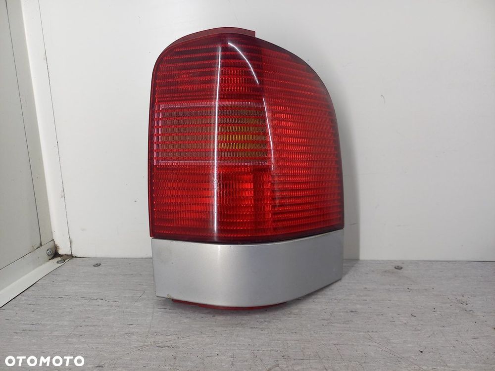 LAMPA TYLNA PRAWA VW SHARAN I FL 964514   964518 - 1