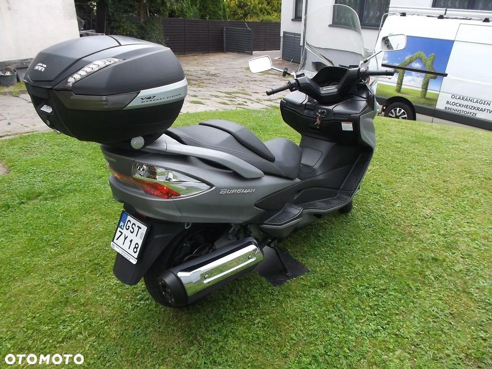Suzuki Burgman - 5