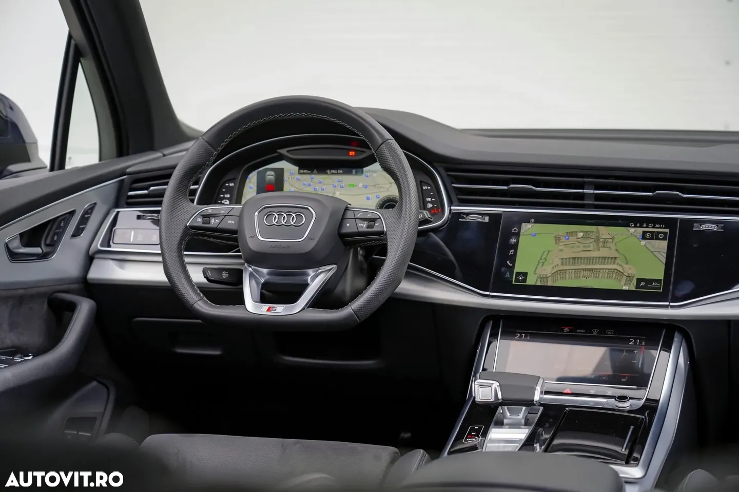 Audi Q7 55 TFSI e quattro Tiptronic PHEV S Line - 19