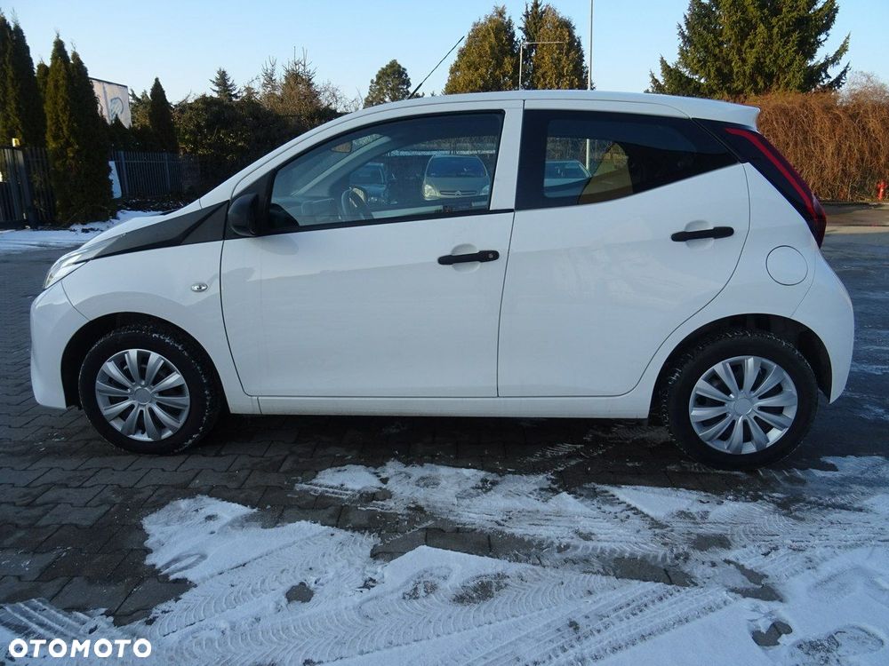 Toyota Aygo - 13