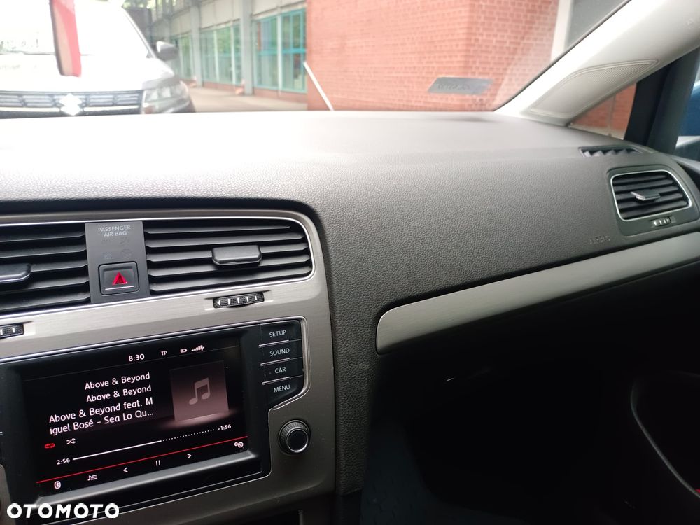 Volkswagen Golf 1.6 TDI BlueMotion Trendline - 9
