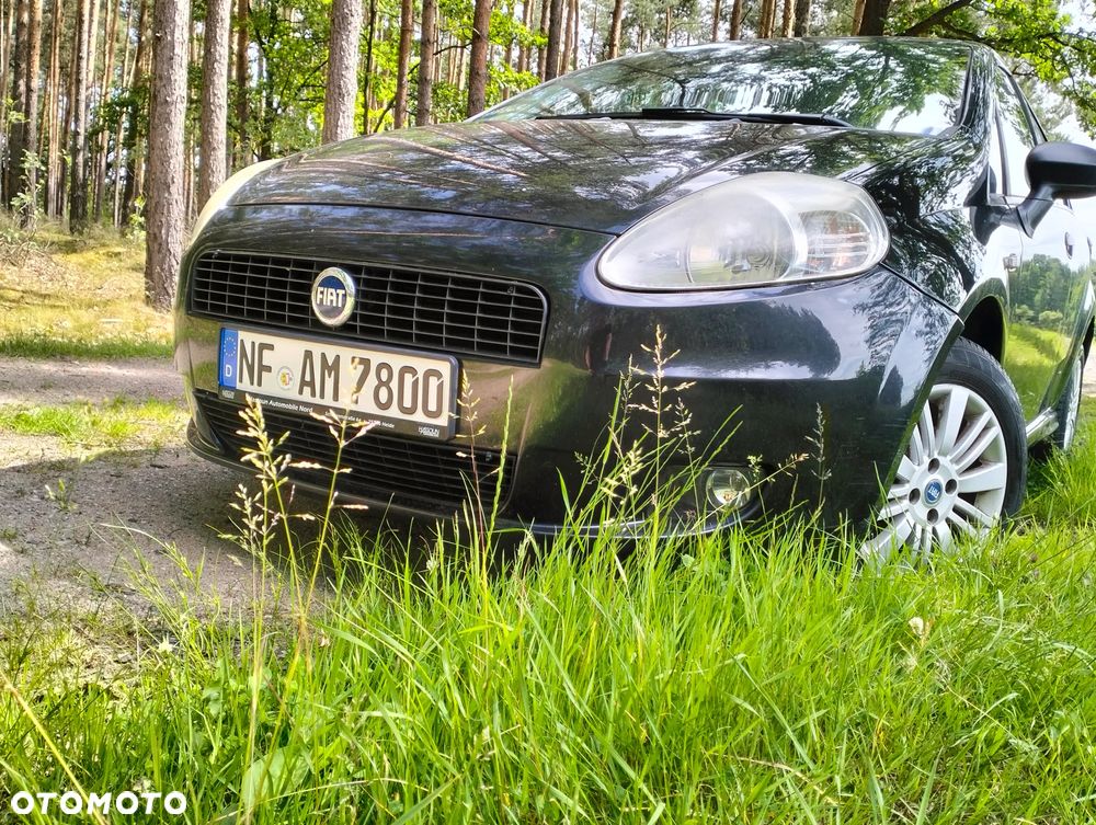 Fiat Punto 1.4 16V Dynamic - 7