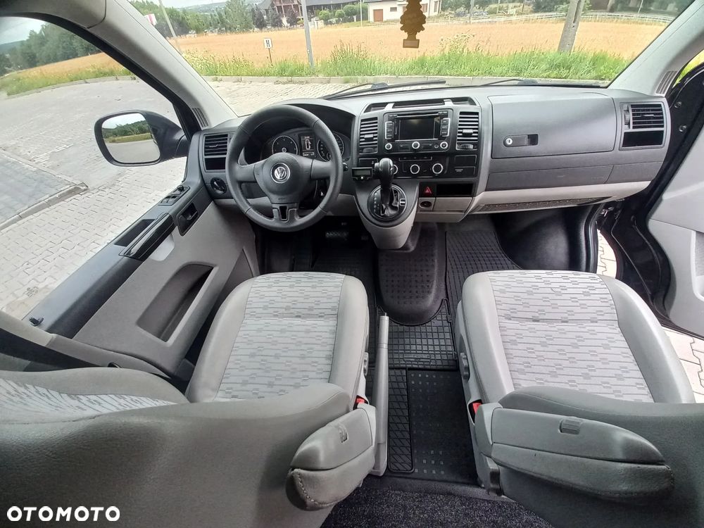 Volkswagen Transporter - 4