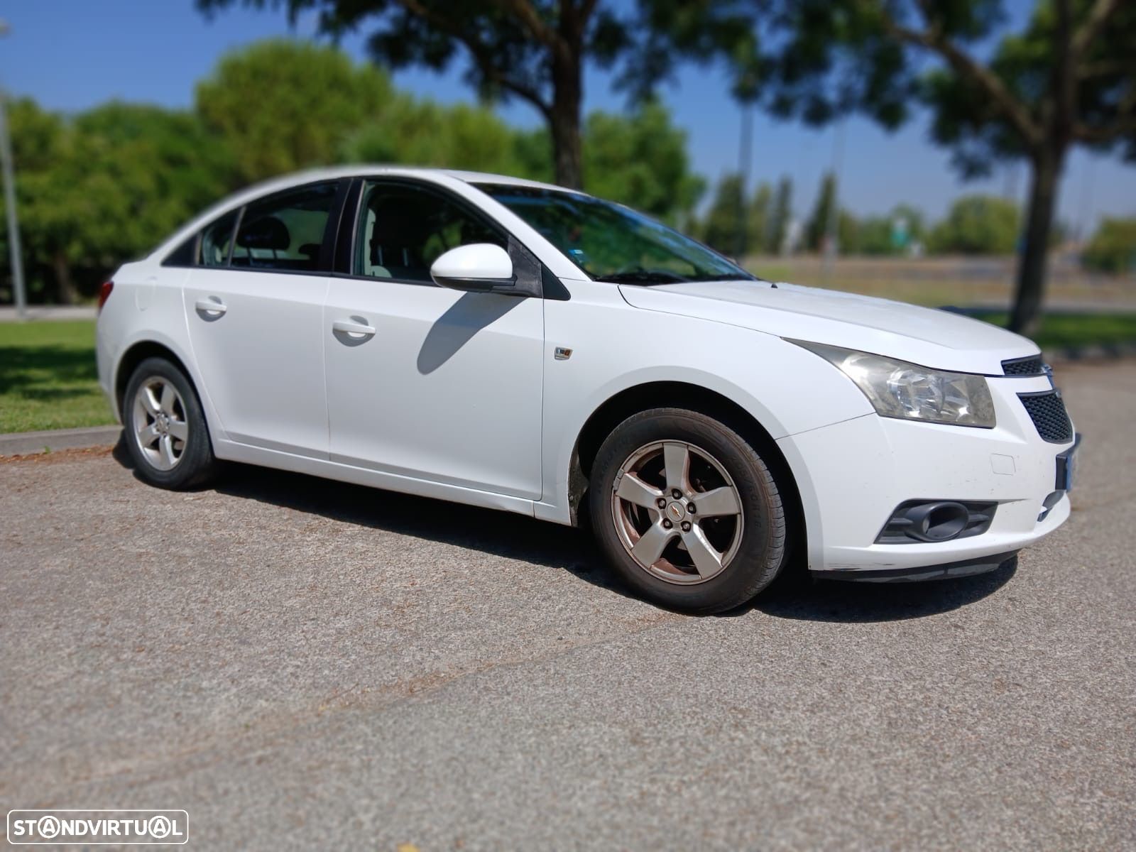 Chevrolet Cruze 1.6 LS - 1