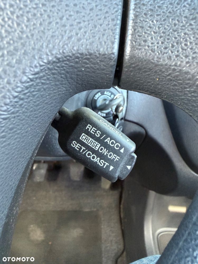 Kia Sportage 2.0 LX - 29