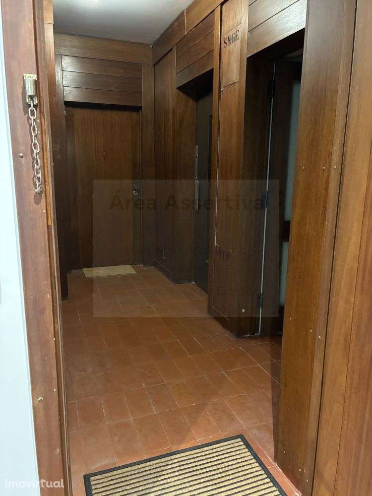 Apartamento T2 Foz - Grande imagem: 2/16