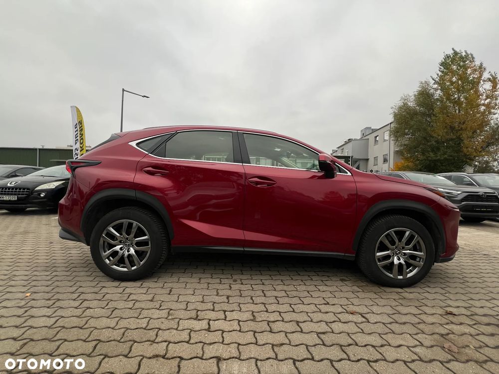 Lexus NX - 9