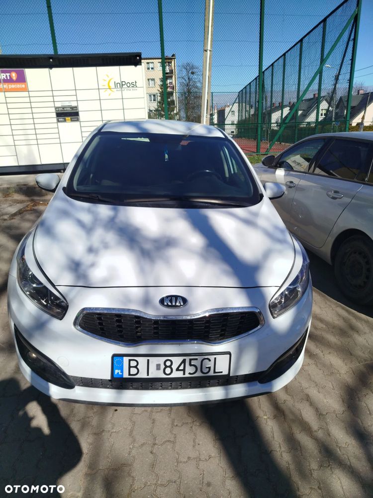 Kia Ceed 1.4 L - 1