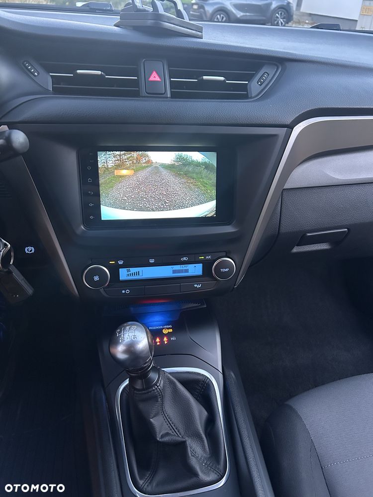 Toyota Avensis - 6
