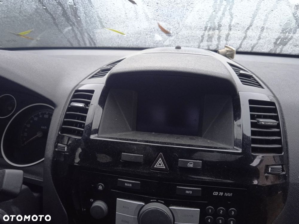 Na części Opel Zafira B Lift 1.9 CDTI Panorama Z20R silnik Z19DT skrzynia M32 - 7