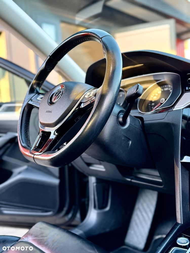 Volkswagen Passat 2.0 TDI BMT Highline DSG7 - 10