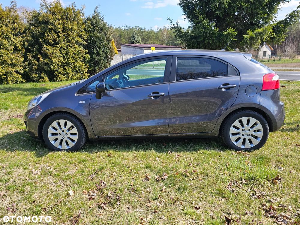 Kia Rio 1.2 Dream Team Edition - 1