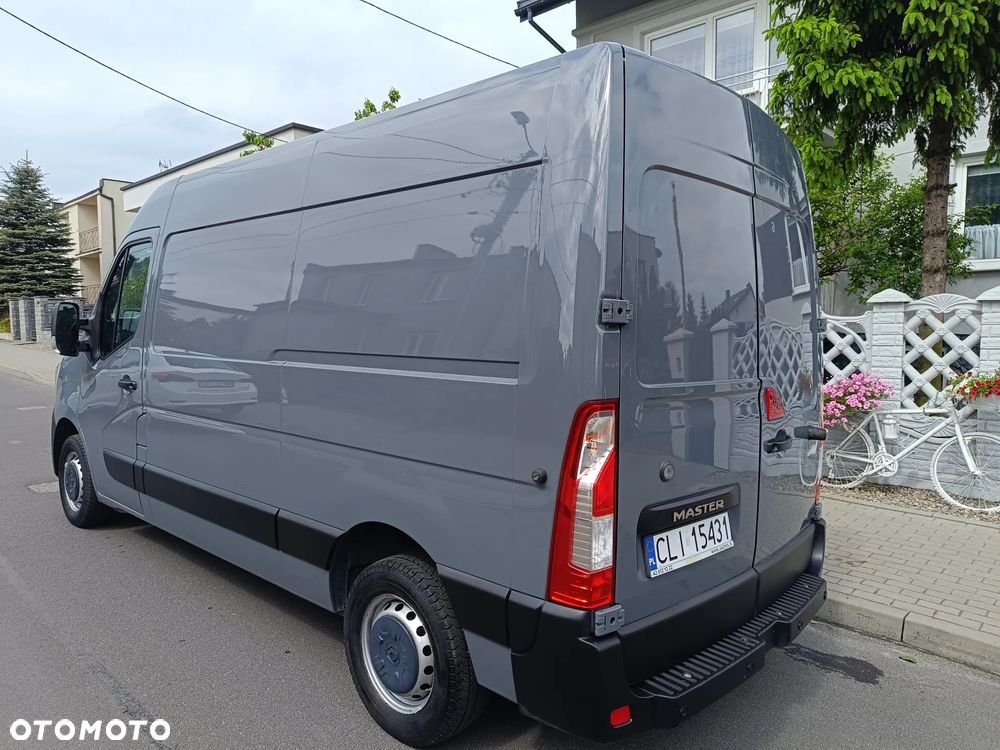 Renault Master - 3